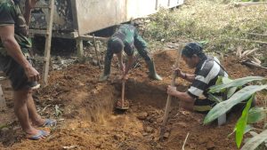 Semangat Gotong Royong Satgas TMMD dan Warga Tuntaskan Pekerjaan