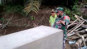 Dansatgas Kodim Singkawang Tinjau Pekerjaan Fisik TMMD