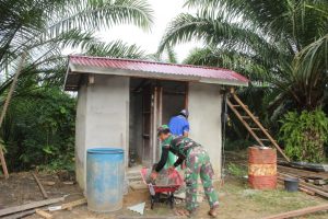 Tak Hanya Rehab Bangunan Musala, Satgas TMMD juga Perbaiki Fasilitasnya