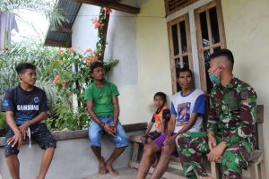 Satgas TMMD Kodim Ketapang Menularkan Ide-ide Positif kepada Masyarakat