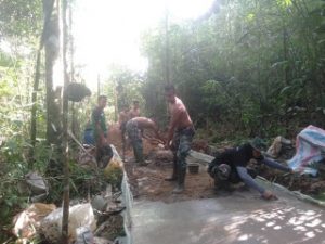 TMMD Kodim Ketapang Sudah Bangun 60 Persen Jalan Rabat Beton