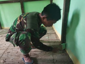 Satgas TMMD Kodim Ketapang Cat Gereja Santo Yohanes