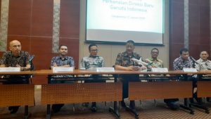 DPR Minta Harga Tiket Lebih Murah, Bos Garuda: Bisa Makin Sulit