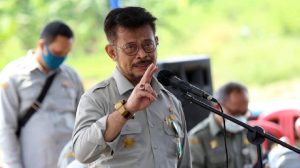 Mentan: Bulan Depan Kalung Antivirus Diproduksi Massal