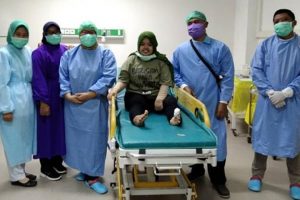 Kaki Kekeyi Terinjak Sapi di Hari Idul Adha, Menangis Kesakitan di Rumah Sakit