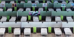 Satu Orang Meninggal Setiap 7 Menit di Iran Akibat Covid-19