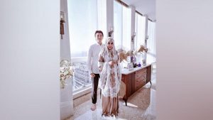 Idul Adha, Syahrini Bagikan Momen Salat Id Pertama Diimami Reino Barack