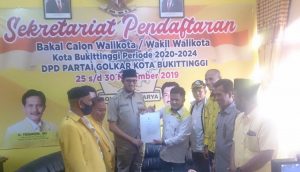 DPP Golkar Keluarkan SK Dukung Erman Safar dan Marfendi di Pilkada Bukittinggi