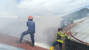 Satu Unit Rumah Kos Terbakar di Kota Padang