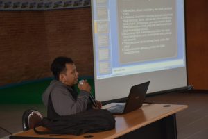 Tingkatkan Kompetensi Wartawan, PWI Sintang Latih Anggota