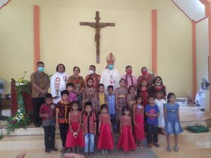 Pemberkatan Gereja Kristus Tersalib Selalong, Bupati Sekadau Komitmen Bangun Keimanan