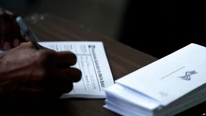 Hakim Pennsylvania Tolak Gugatan Trump Soal Pengiriman Surat Suara Lewat Pos