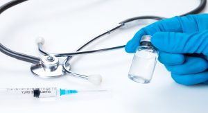 Tenaga Kesehatan dan TNI-Polri Penerima Vaksin Pertama Kali