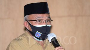 Belum Genap 14 Hari Isolasi Mandiri Wali Kota Depok Kembali Ngantor, Ada Apa?