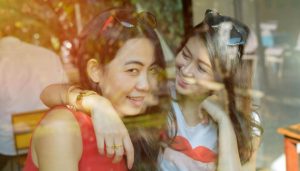 Taurus dan 3 Zodiak Ini Selalu Memprioritaskan Sahabat daripada Pacar