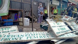 Menyoal Langkah Pemerintah Menindak FPI