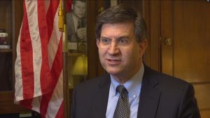 Pasca Serangan ke Gedung Capitol, 3 Anggota DPR AS Positif Covid-19