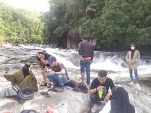 Hari Libur Pergantian Tahun, Batu Jato Jadi Wisata Favorit Masyarakat Sekadau
