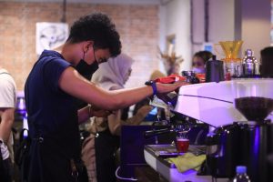 Berkonsep Resto dan Coffee Shop, Jiwa Raga Siap Bersaing Dengan Gerai Kopi Lainnya di Padang