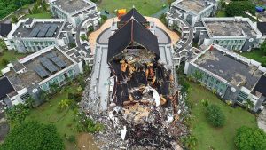 BNPB Soal Bencana Alam Awal 2021 hingga Lowongan Susi Air