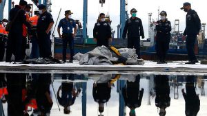 Keluarga Korban Sriwijaya Air Terus Tunggu Perkembangan dari Tim Pencari