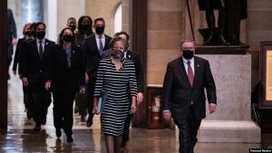 Fraksi Demokrat, Pengacara Trump Paparkan Argumen Jelang Sidang Pemakzulan