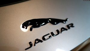 Tinggalkan BBM, Jaguar Beralih Jadi Mobil Listrik pada 2025