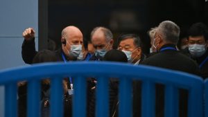 Tim Pakar WHO Kunjungi Pusat Perebakan Virus di Pasar Wuhan