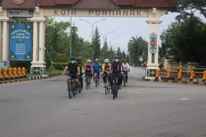 Bangun Silaturahmi, Sekda Kalbar Bersepeda Bersama