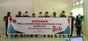 Tingkatkan SDM, PWI Sekadau Gelar Seminar dan Pra UKW