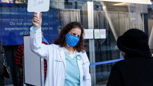 Usai Vaksinasi, Walikota San Francisco Tekankan Vaksin Aman