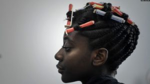 Salon Kepangan Rambut Hadirkan Gaya Afrika ke Darwin