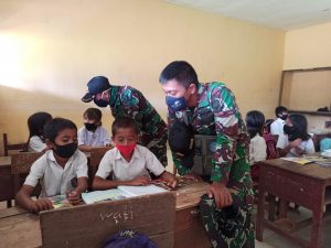 Satgas TMMD 110 Kodim 1201 Perkuat Wawasan Kebangsaan dan Bela Negara Pelajar