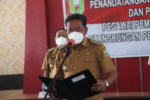 Lantik 30 PPPK, Bupati Sanggau: Jangan Kendor Melaksanakan Tugas