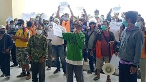 Tambang Emas Cemari Sungai,  Warga Datangi Pemkab Sekadau