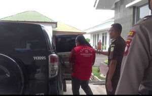 Mantan Kades Ditahan Kejari Landak Dugaan Kasus Korupsi ADD Rp. 400 juta
