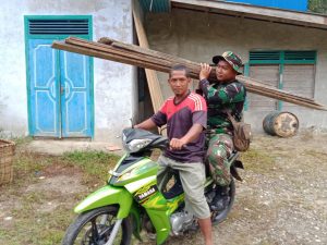 Kekompakan Antara Satgas TMMD ke 110 KODIM 1206/PSB dan Warga