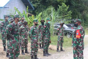 Dandim 1206/PSB Beri Arahan Ketika Tinjau Lokasi TMMD Ke-110