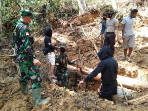Kekompakan TNI Dan Polri Bersama Dengan Rakyat Terlihat Dalam Satgas TMMD Kodim 1206/PSB