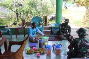 Sukseskan TMMD Ke 110 Kodim 1206/PSB Silaturahmi Dengan Perangkat Desa