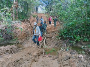 Semangat Merah Putih Tetap Berkibar Di Hati Satgas TMMD Ke 110 