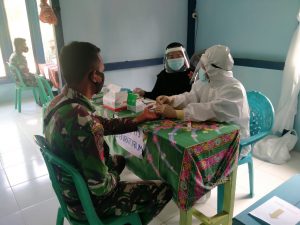 Tim Satgas TMMD 110 Kodim 1206/PSB Melakukan Rapid Test