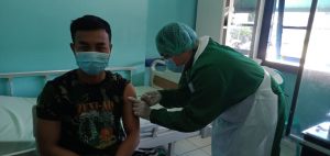 Satgas TMMD Reguler Perbatasan ke 110 Kodim 1206/Putussibau Terima Vaksin Sinovac