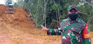 Pembukaan Jalan Penghubung DanSatgas TMMD 110 Kodim 1206/PSB Optimis Selesai