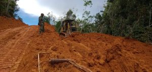 Roda Bulldozer ,TMMD 110 Putussubau Mengungkap Takbir Hulu Pengkadan -Beringin
