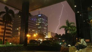 BMKG Keluarkan Peringatan Dini Cuaca untuk Tiga Wilayah Jakarta Hari Ini