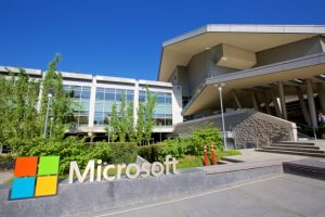 Microsoft Tutup Komentar Akun Sosmed Akibat Diserbu Warganet Indonesia