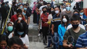 Warga Tak Terdata Vaksinasi Datangi Kompleks GBK karena Terkecoh Hoaks