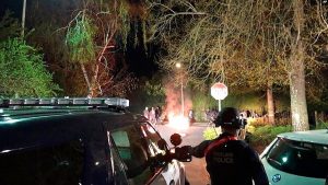 Massa Berkumpul di Dekat Penembakan Polisi di Portland