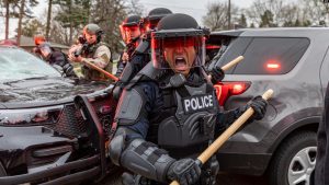 Kerusuhan di Minnesota: Tersangka Penembak dan Kepala Polisi Mundur